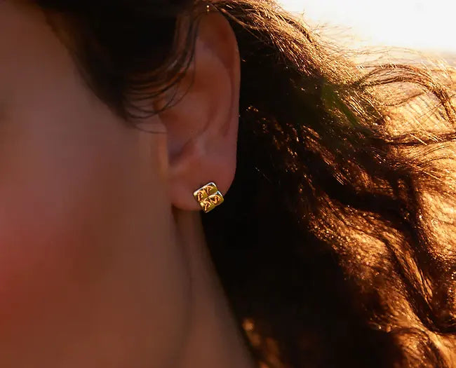 Najo Weave Stud Earring - Yellow Gold