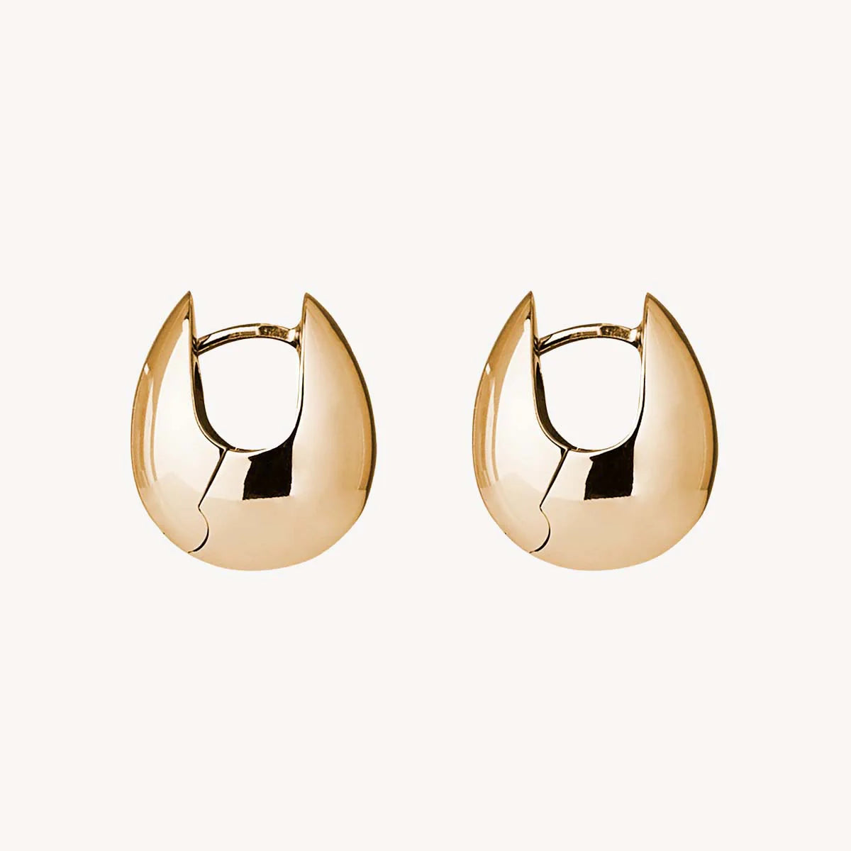 Najo Mode Huggie Earring - Yellow Gold