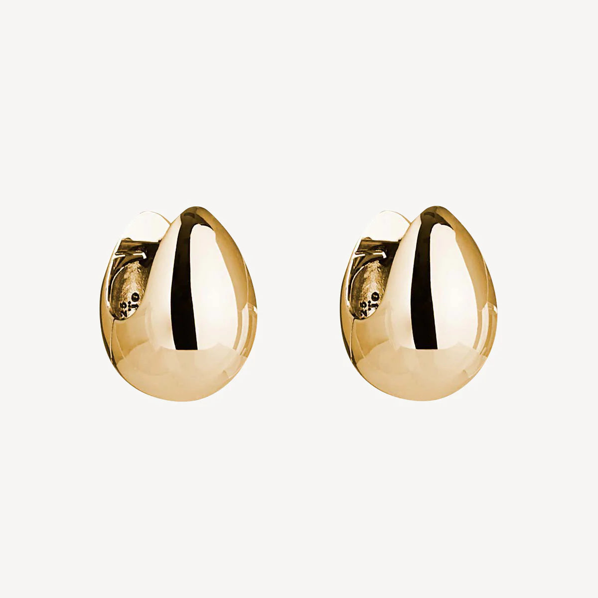 Najo Mode Huggie Earring - Yellow Gold