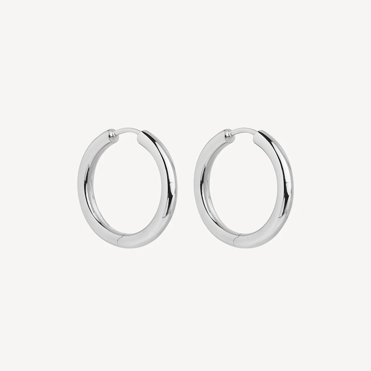 Najo Subtle Huggie Earring - Sterling Silver