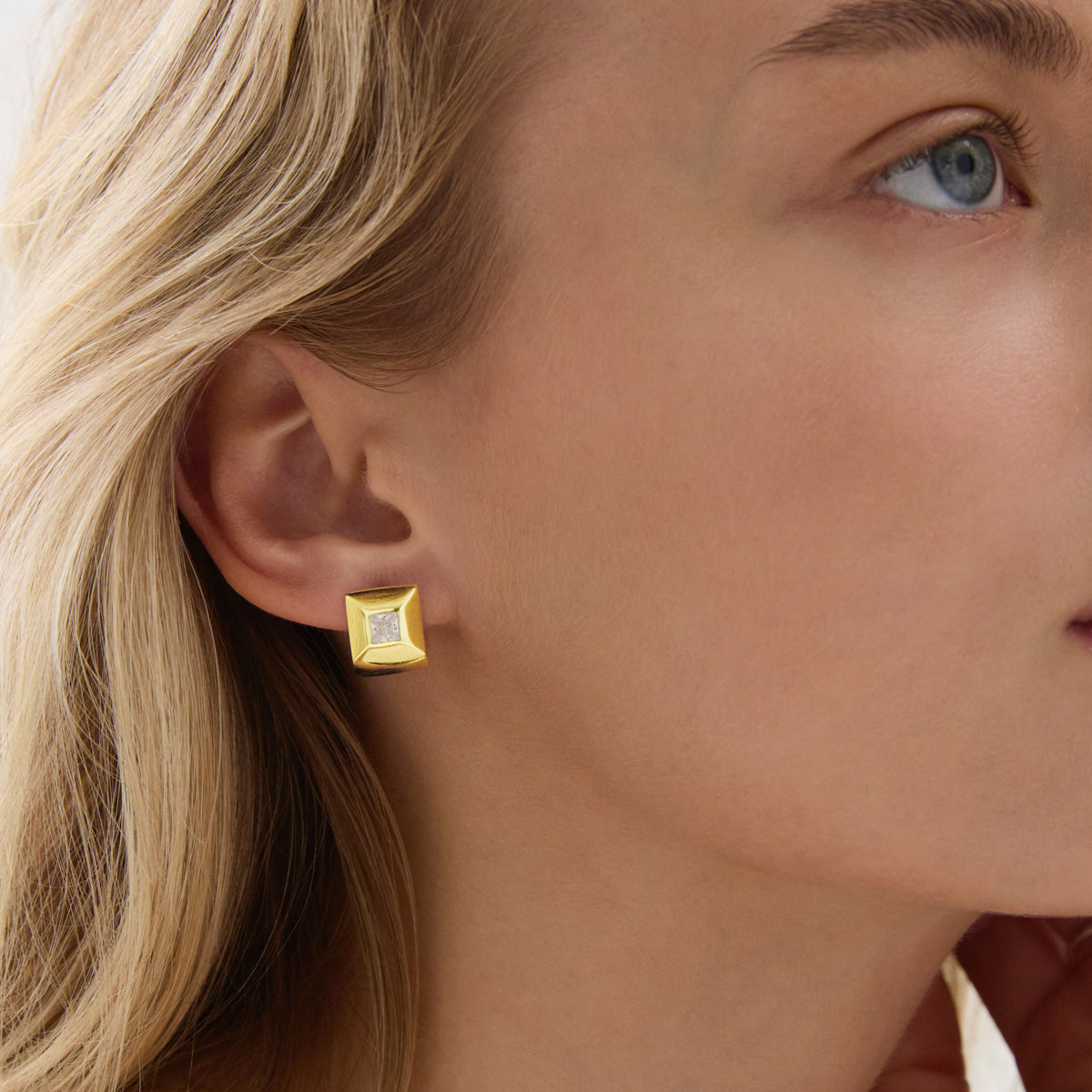 Najo Halo Cubic Zirconia Earrings - Yellow Gold