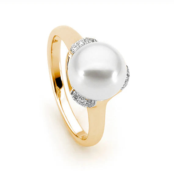 Ikecho Inez 9ct Yellow Gold Pearl & Diamond Ring