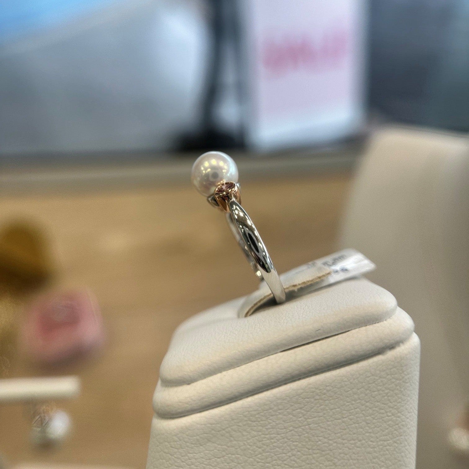 Ikecho 9ct WG/RG Edison Pearl & Pink Lab Diamond Ring - Size O