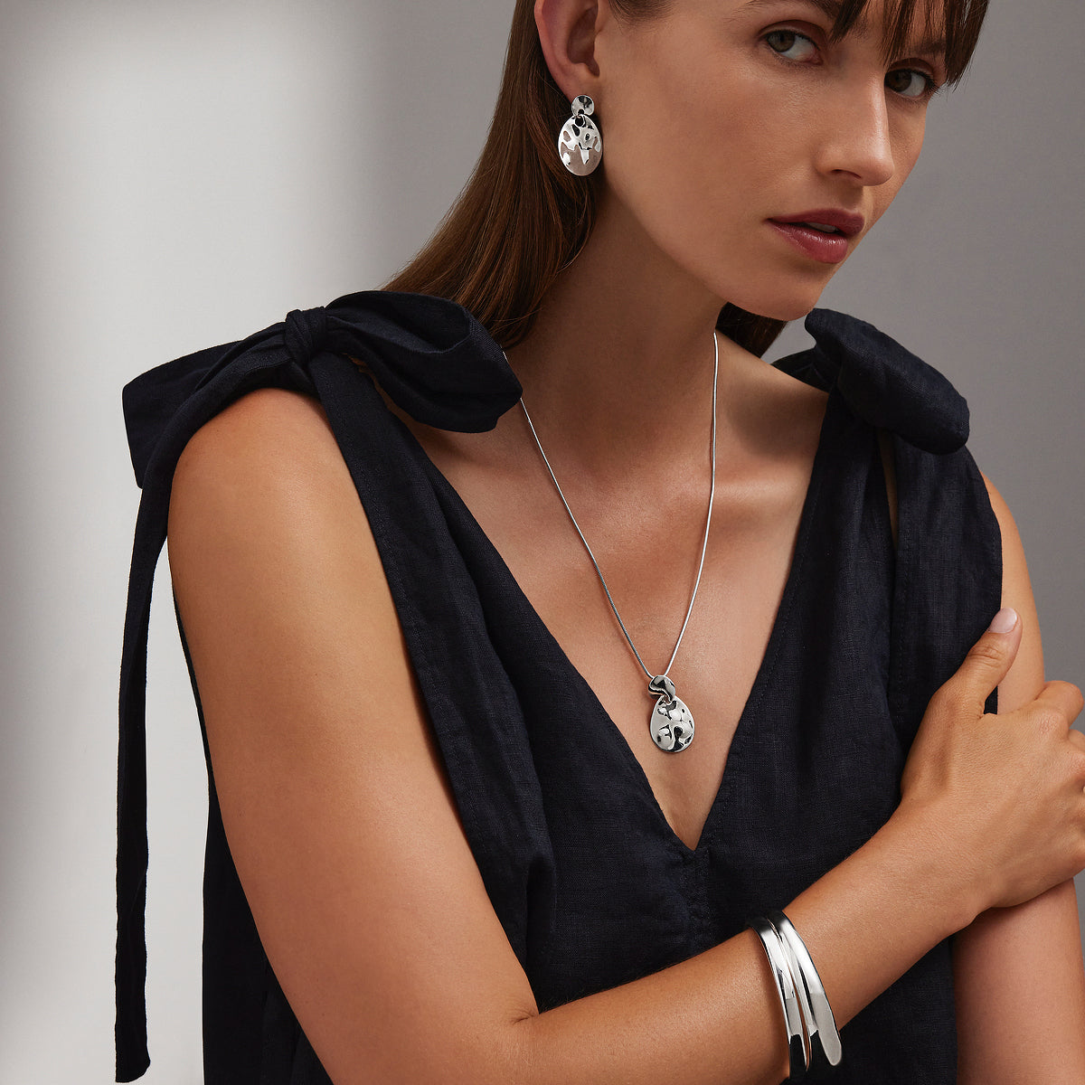 Najo Silva Leaf Necklace