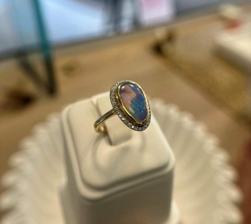Ikecho 9ct Yellow Gold 3.17ct Solid Light Opal & Diamond Ring