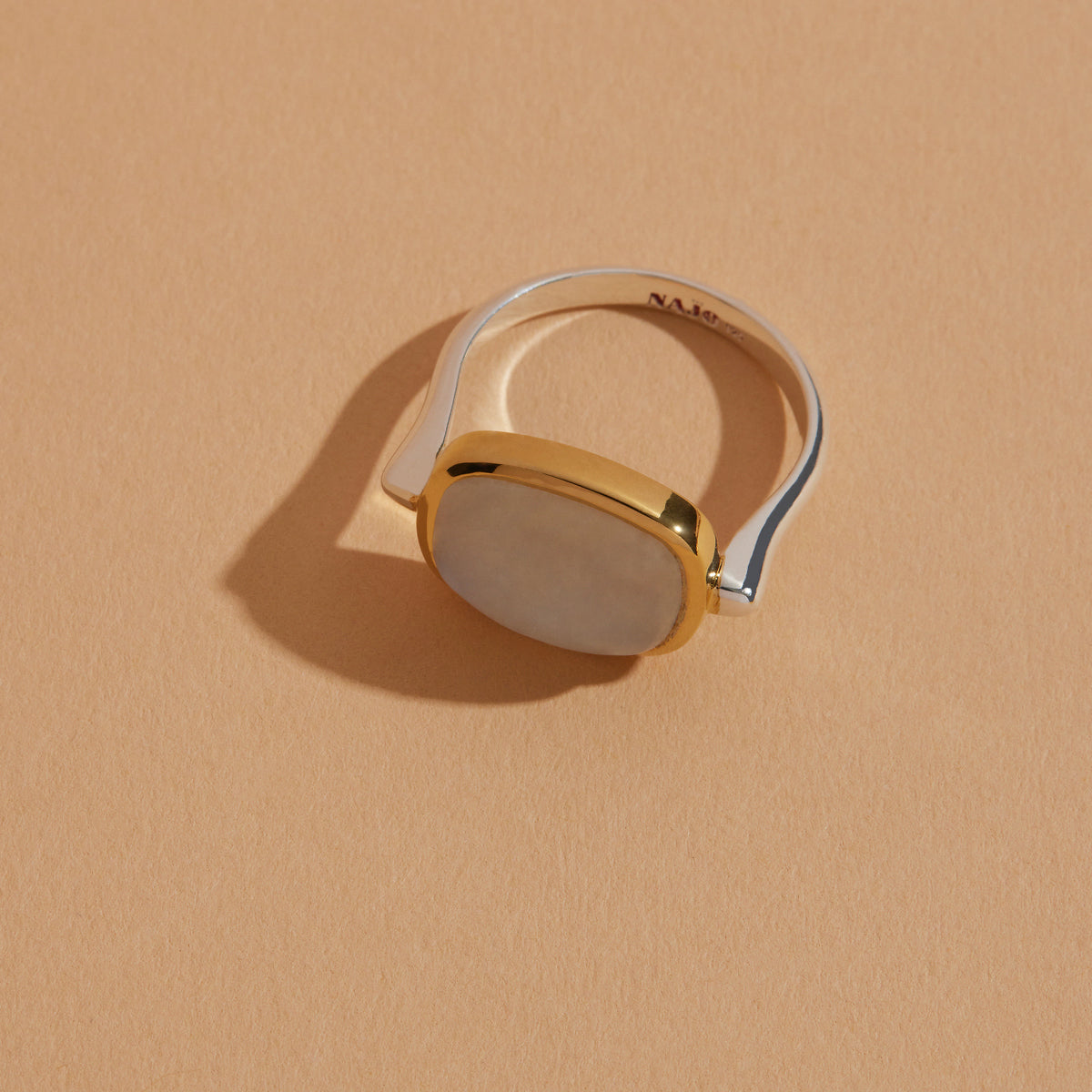 Najo Fleur Rainbow Moonstone Ring - Medium