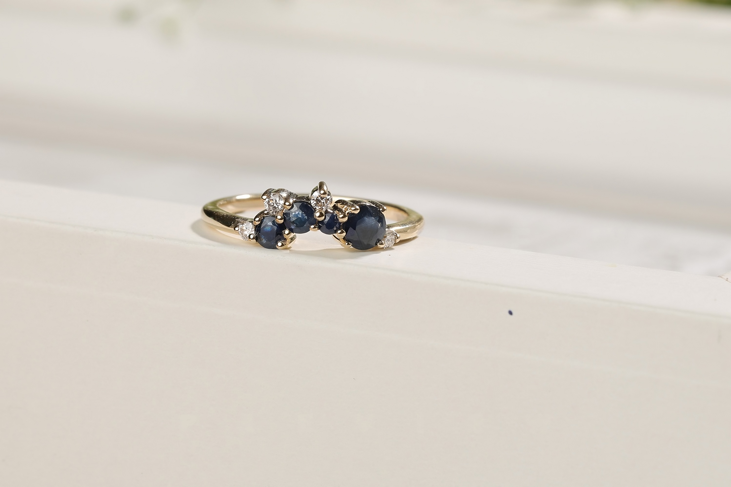 9ct Yellow Gold Natural Blue Sapphire & Natural Diamond Ring