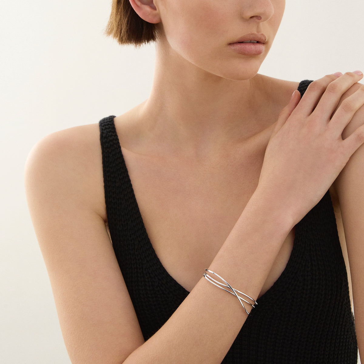 Najo Brise Hinged Cuff