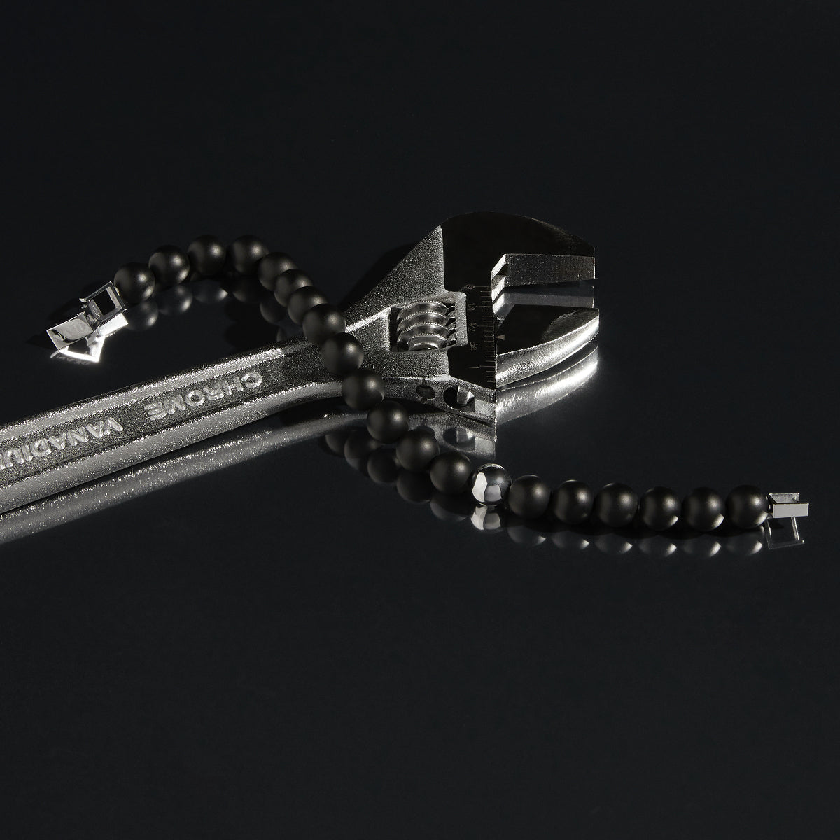 Najo Atlas Men's Beaded Bracelet - Black Onyx (10mm)