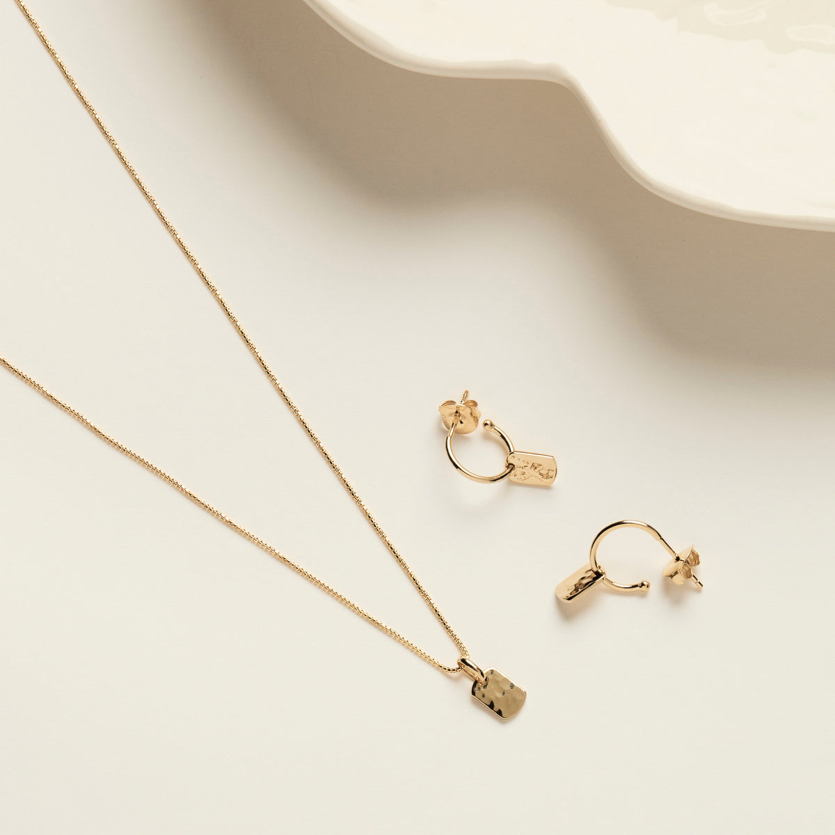 Najo Tigger Necklace - Yellow Gold