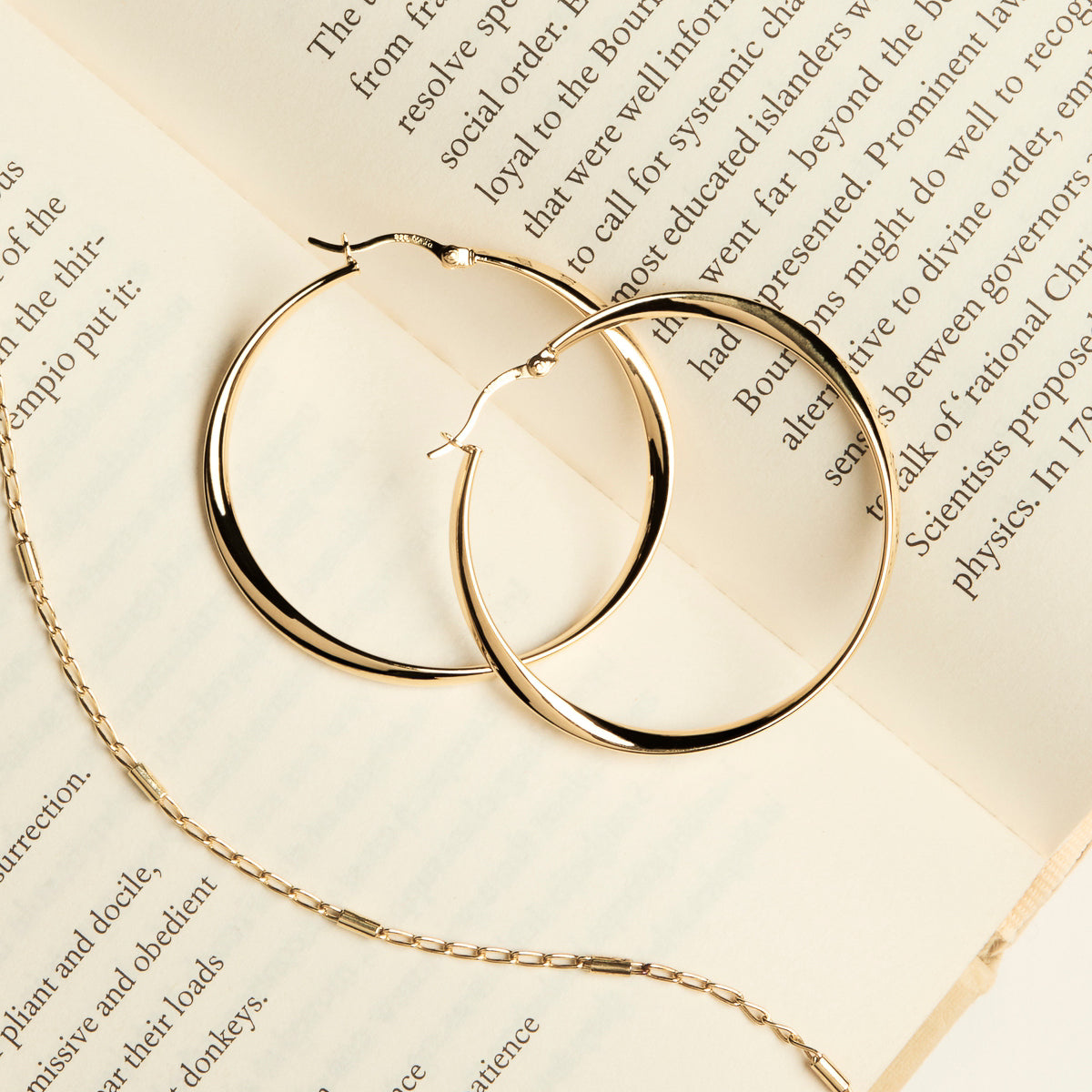 Najo Vespa Hoop Earring - Yellow Gold