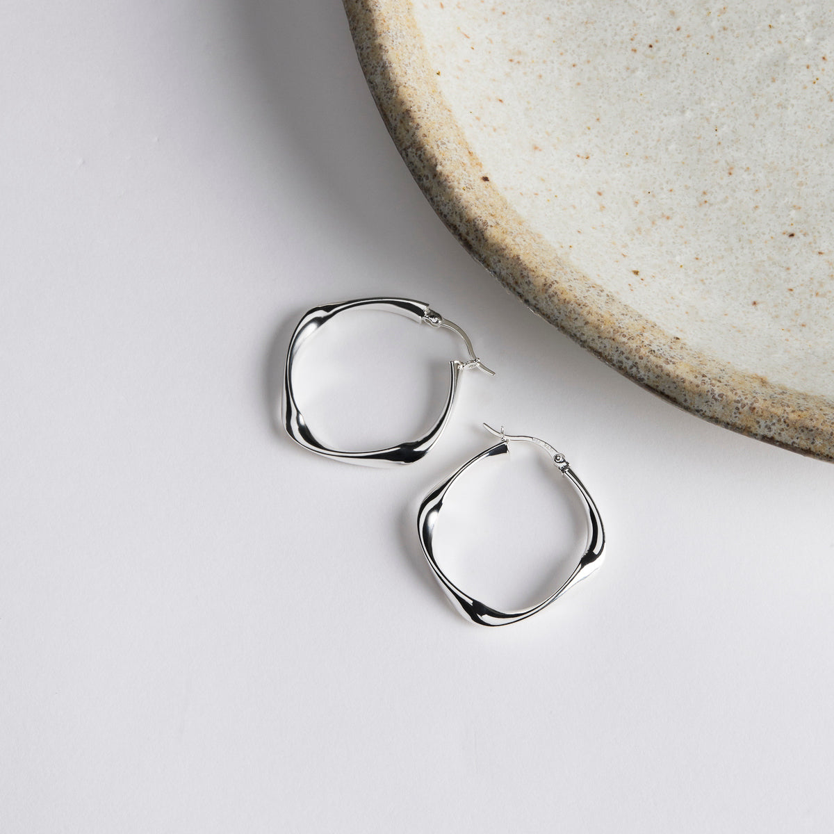 Najo Garden of Eden Hoop Earring - Sterling Silver