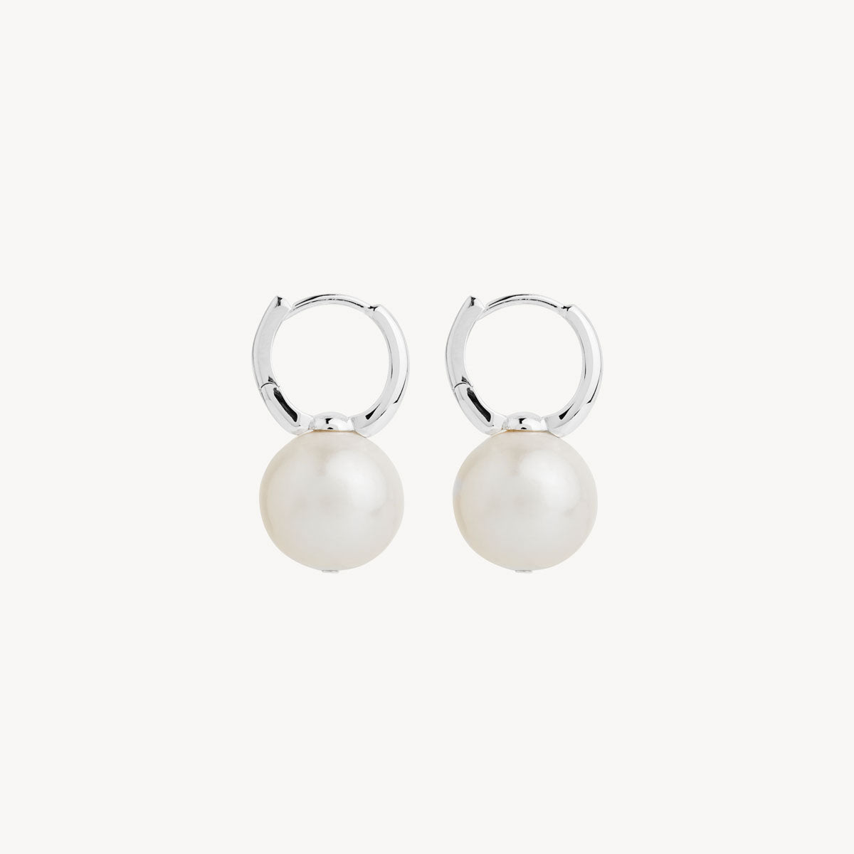 Najo Capella Pearl Earrings