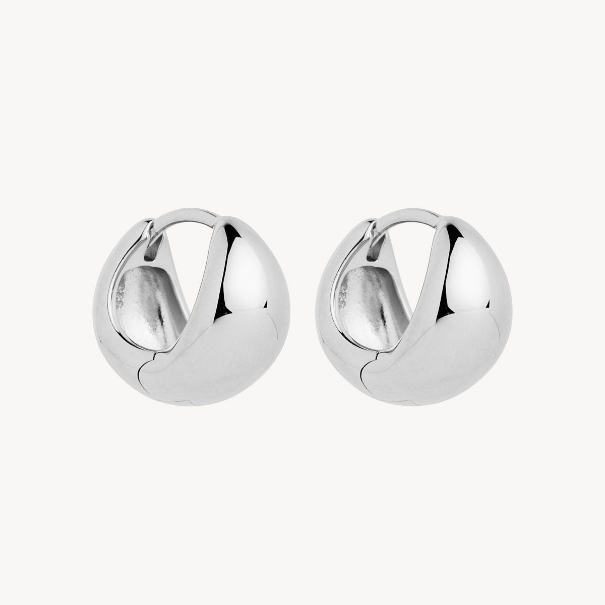 Najo La Muse Huggie Earrings - Sterling Silver