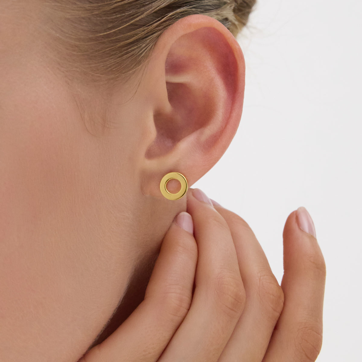 Najo Sola Stud Earrings - Yellow Gold