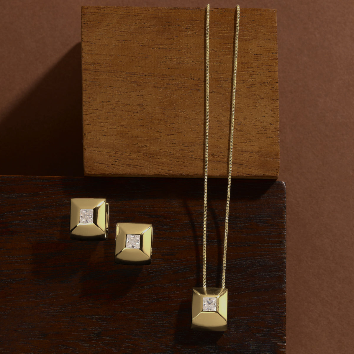 Najo Halo Cubic Zirconia Earrings - Yellow Gold