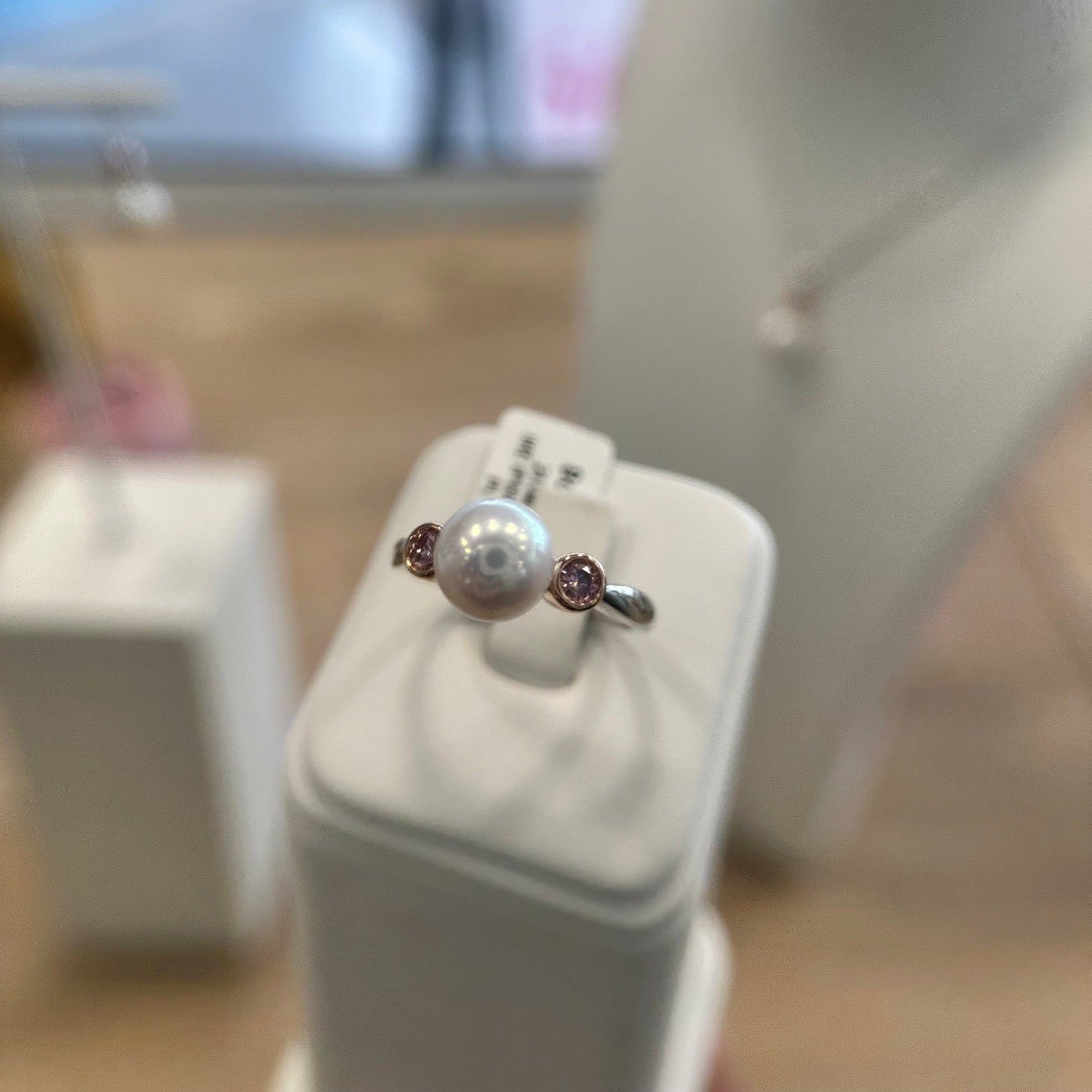 Ikecho 9ct WG/RG Edison Pearl & Pink Lab Diamond Ring - Size O