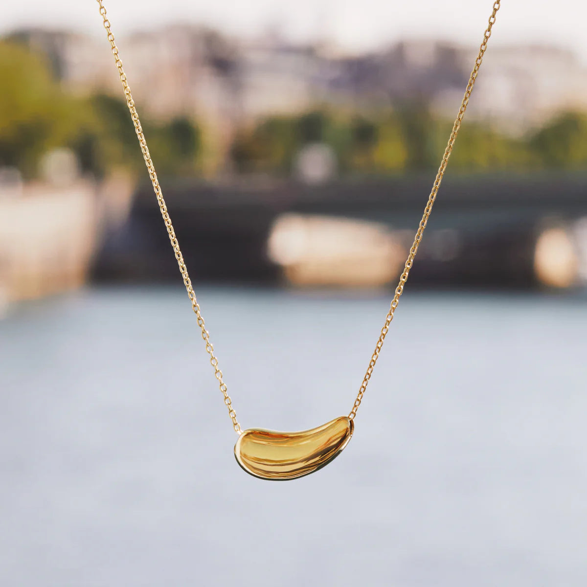 Najo La Muse Necklace - Yellow Gold