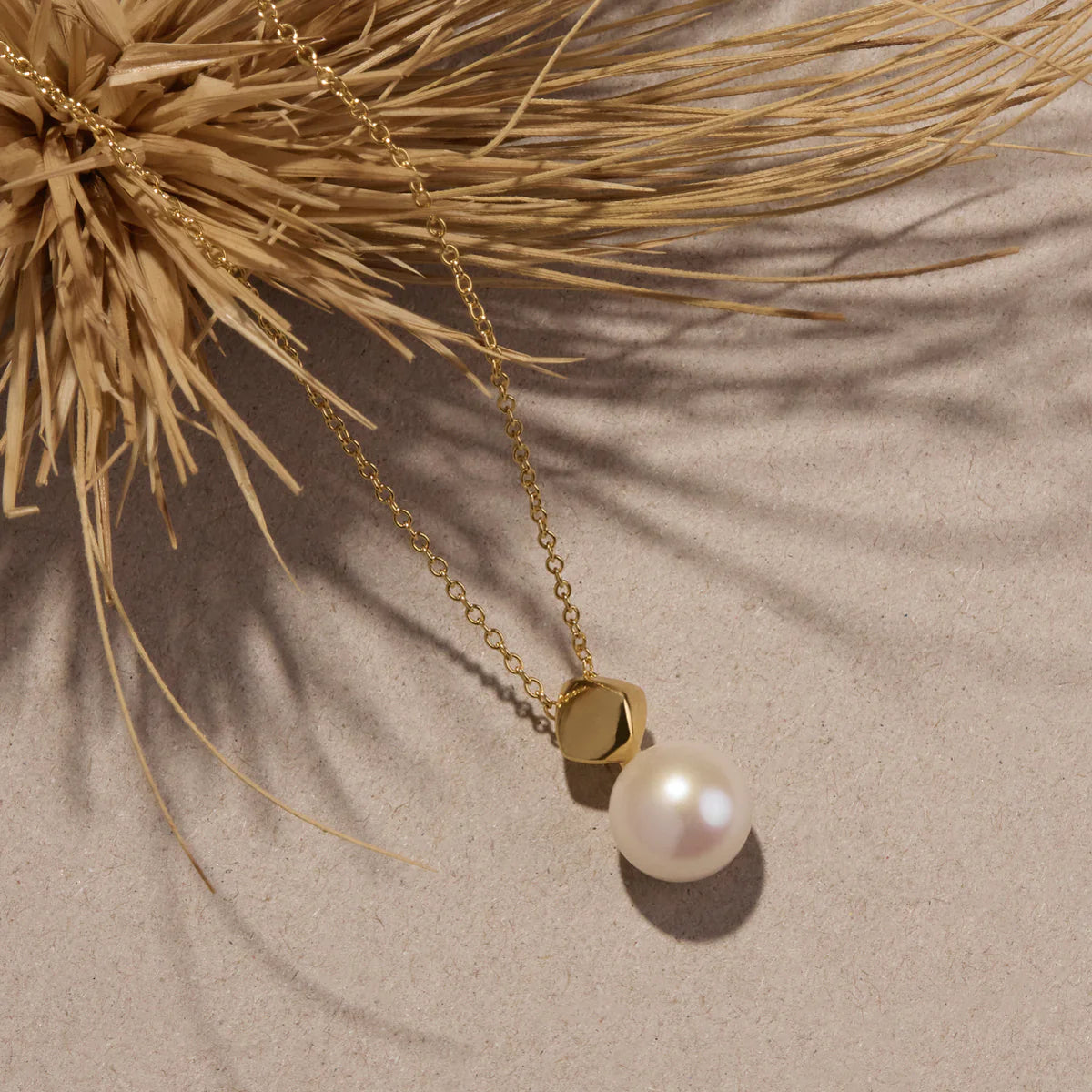 Najo Mirage Pearl Necklace - Yellow Gold