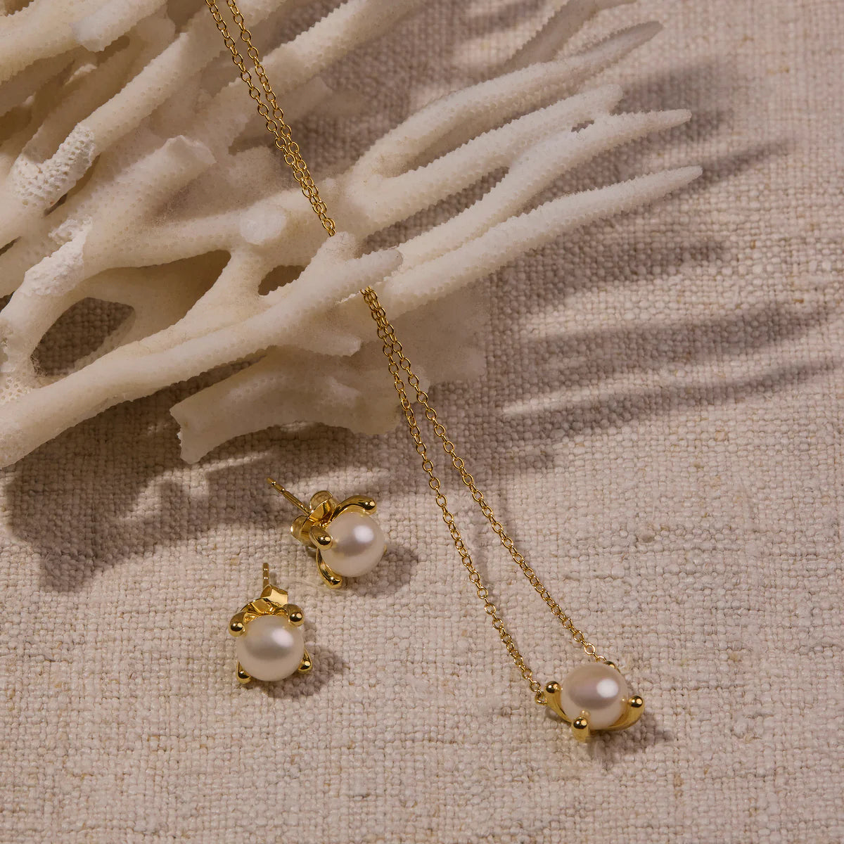 Najo Moana Yellow Gold Pearl Necklace