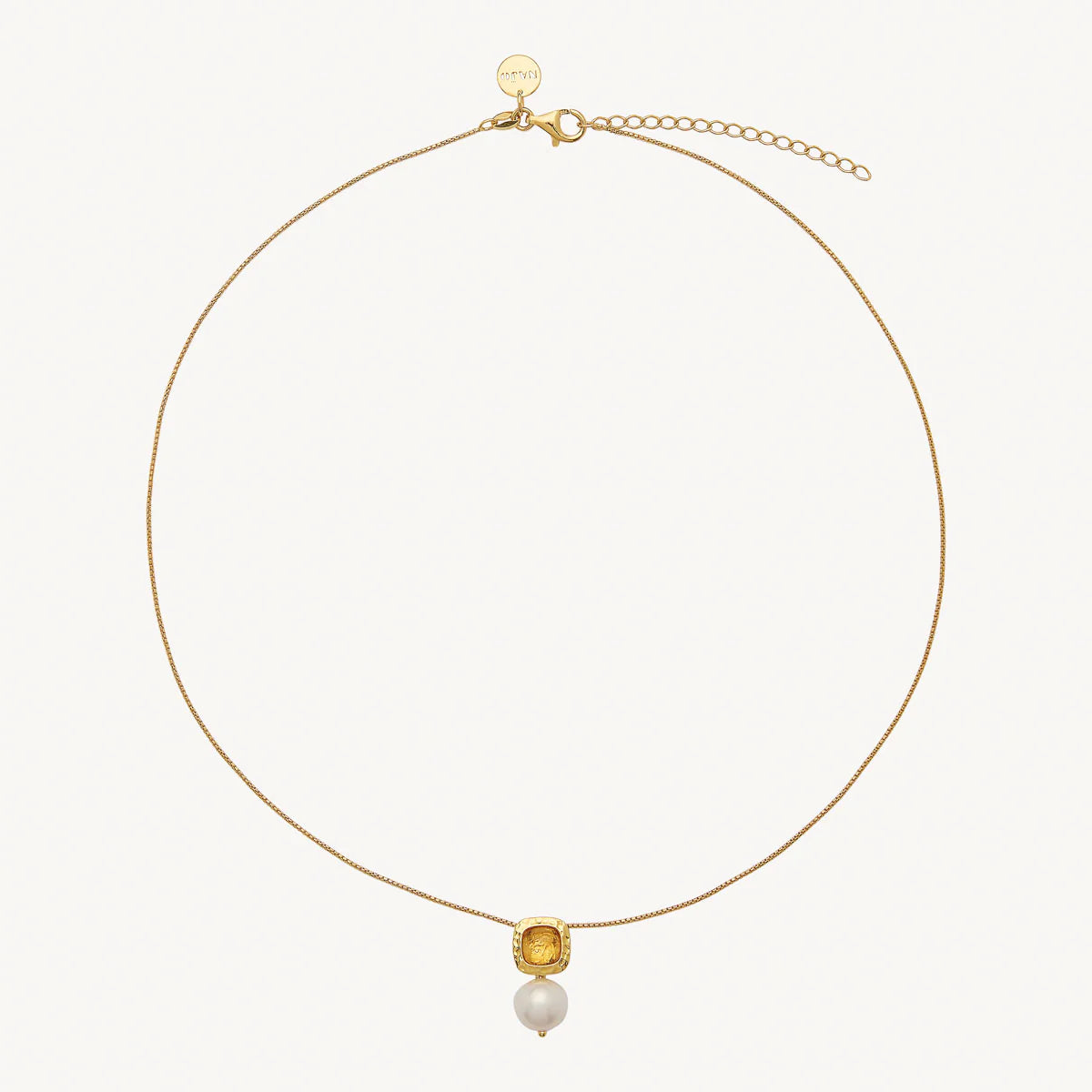 Najo Coral Kiss Yellow Gold Pearl Necklace