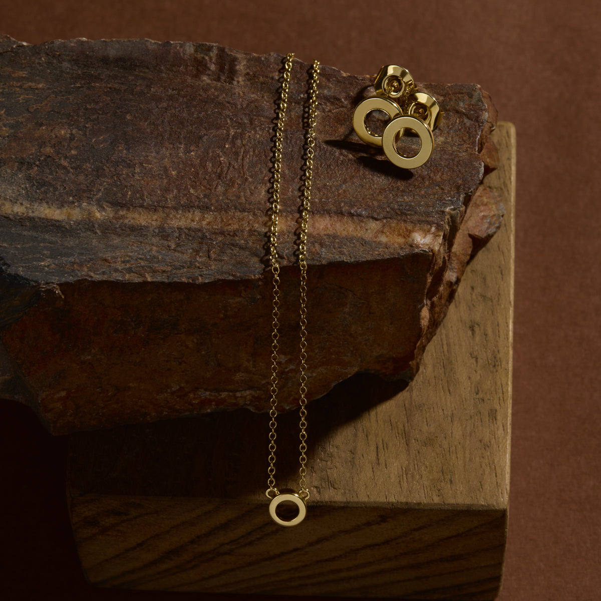 Najo Sola Necklace - Yellow Gold