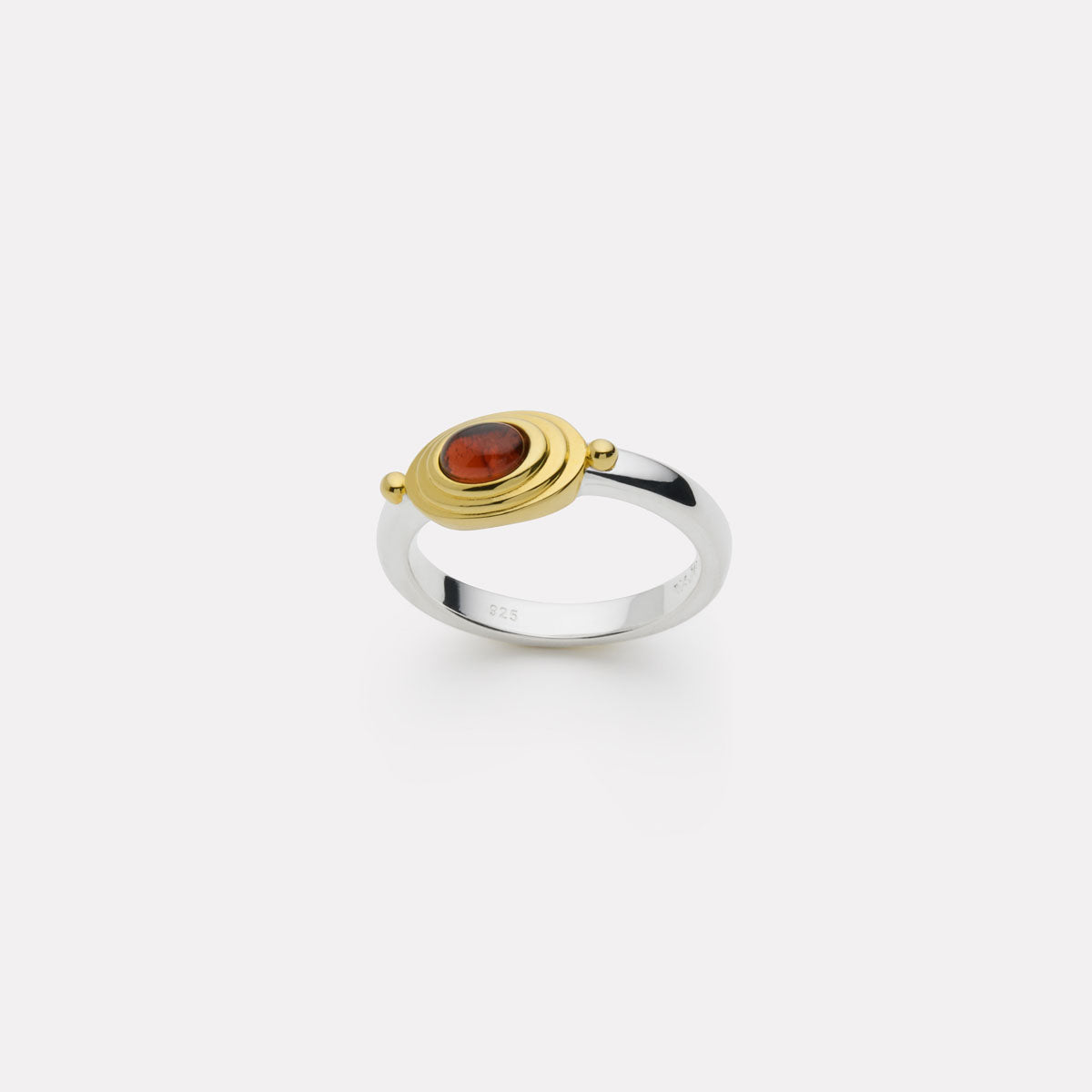 Najo Horizon Garnet Ring - Small