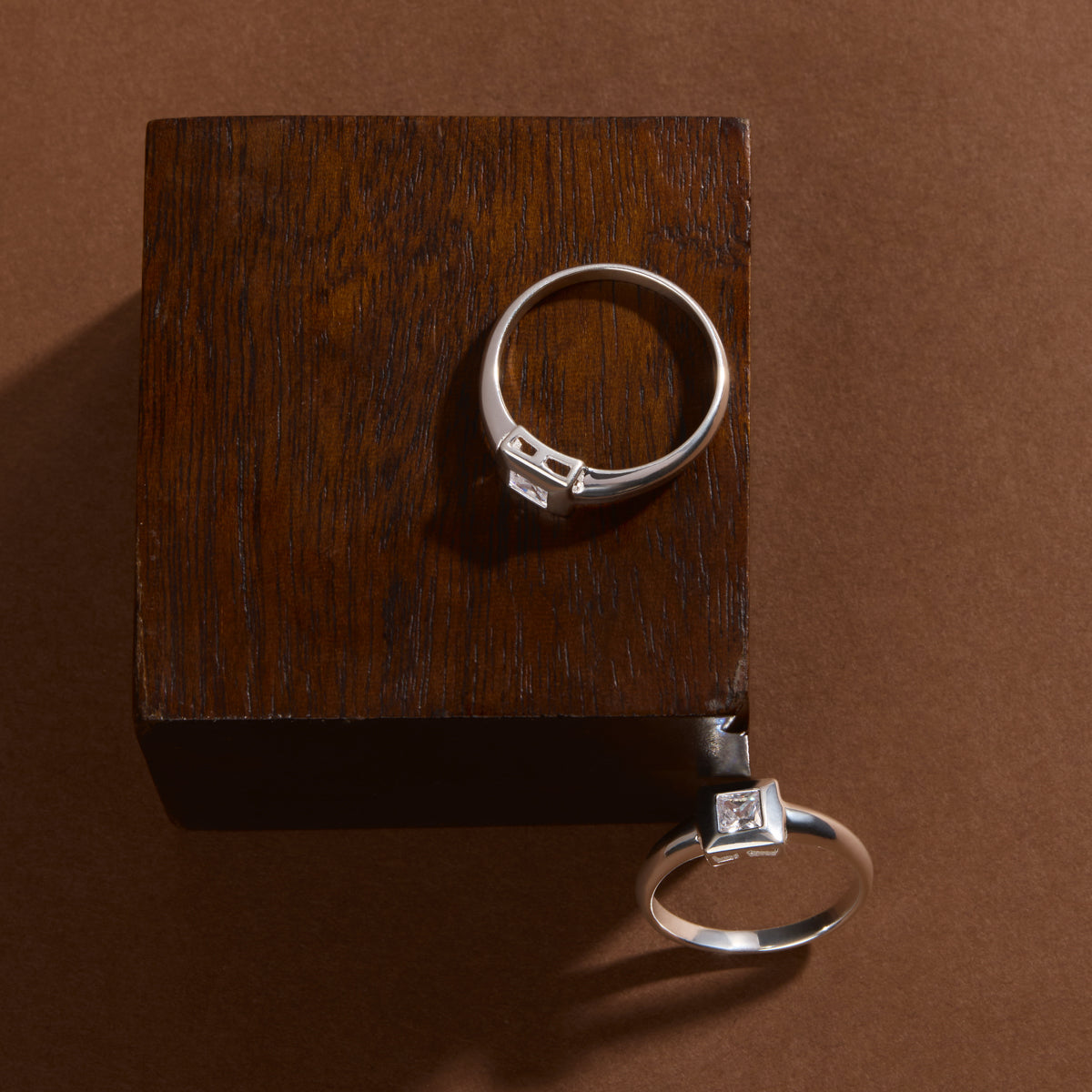 Najo Halo Cubic Zirconia Ring - Small