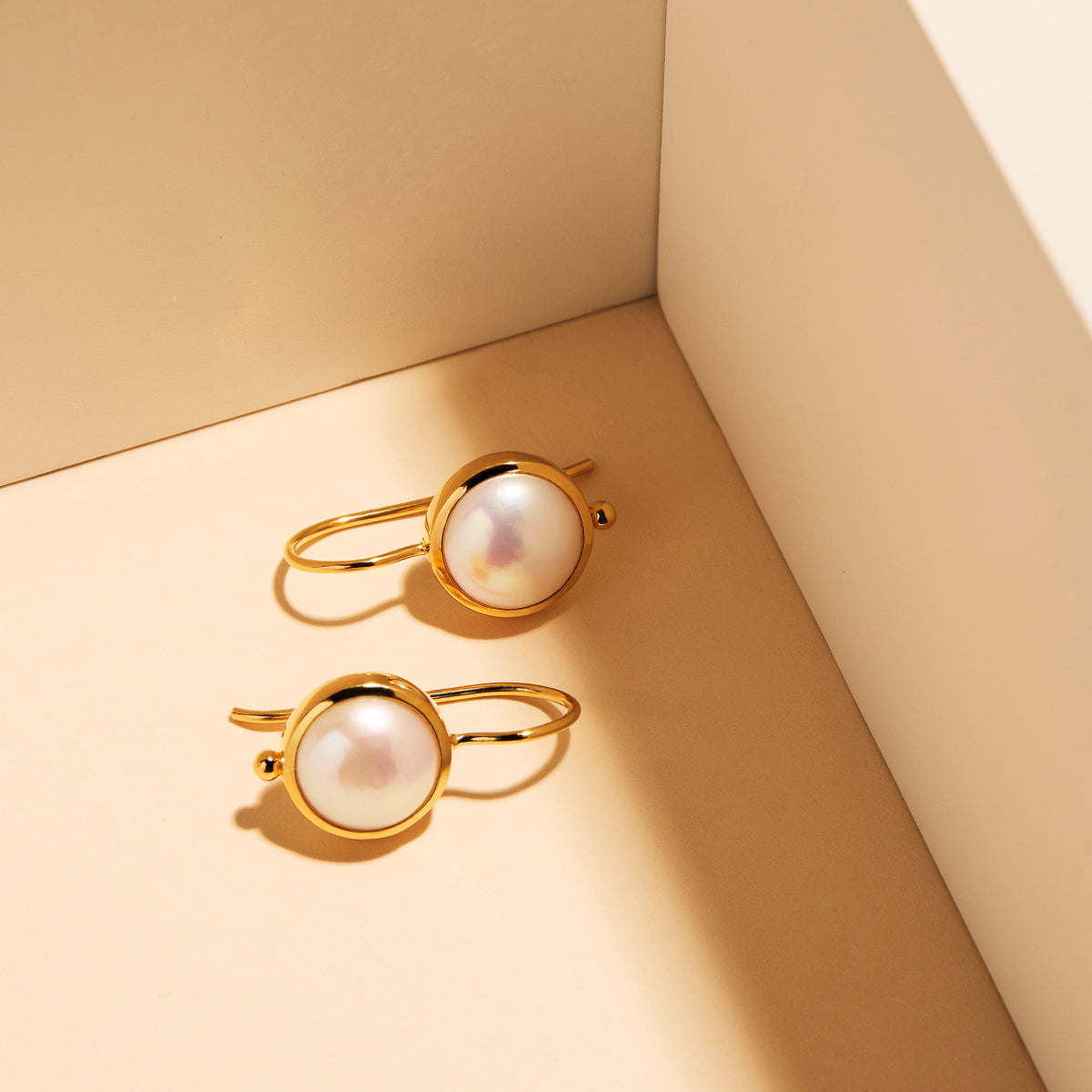 Najo Garland Pearl Earring