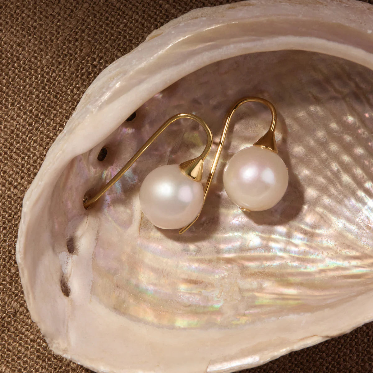 Najo Luna Pearl Earring - Yellow Gold