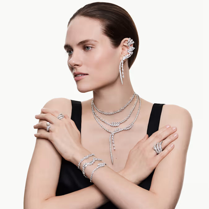 Mesmera Y Necklace