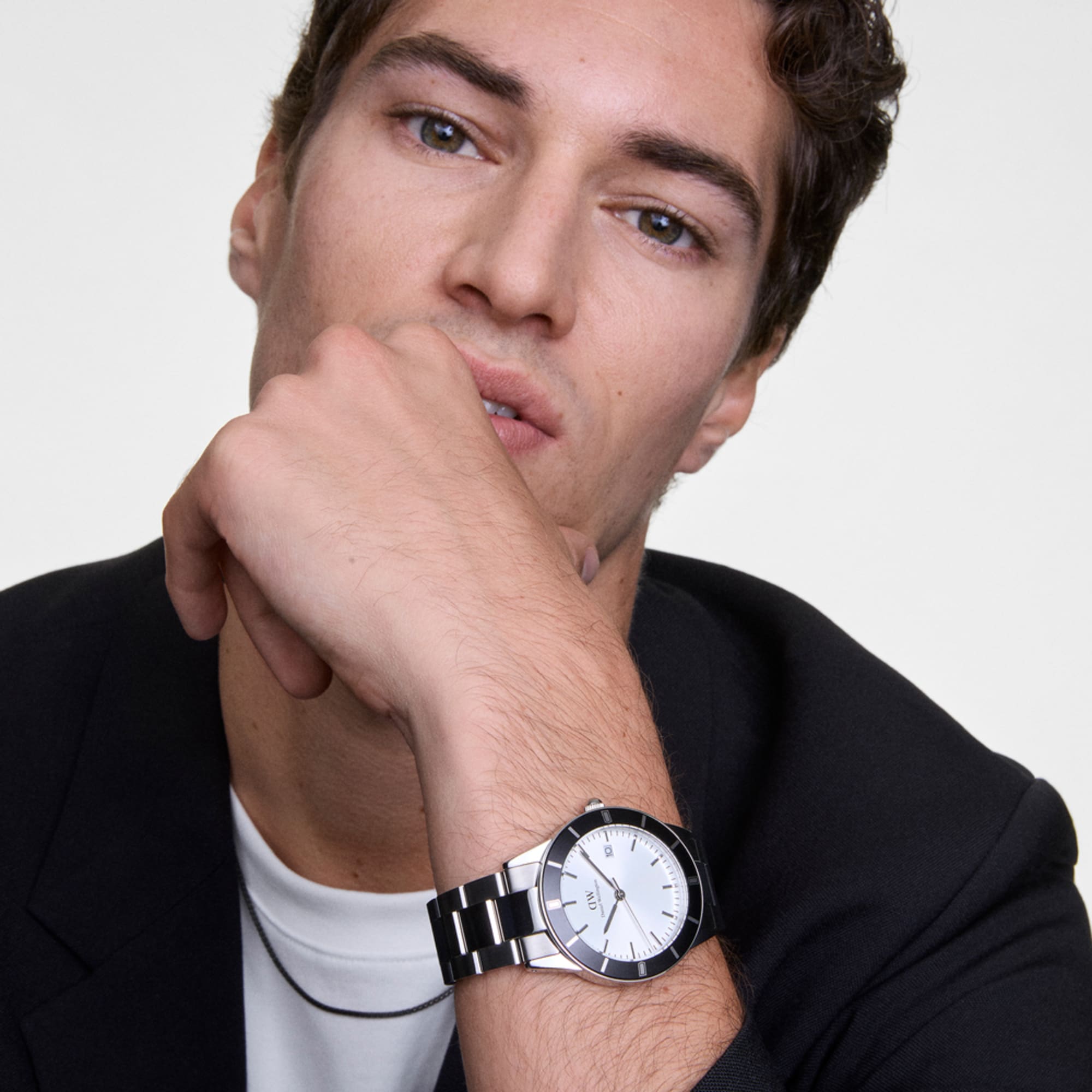 Daniel Wellington Iconic Paradigma Link Black Bezel Watch